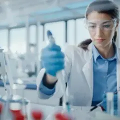 Jak założyć laboratorium mikrobiologiczne - uniknij kosztownych błędów